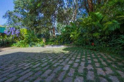 nairobi_botanica_gardening_Residential_MBAGATHI RIDGE RESIDENCE